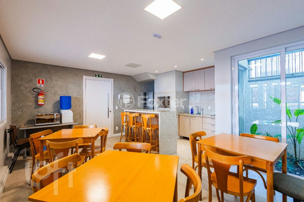 Apartamento à venda com 1 quarto, 50m² - Foto 29