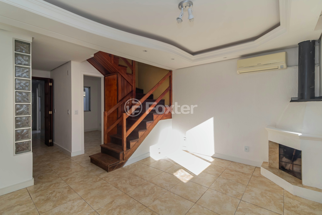Casa de Condomínio à venda com 3 quartos, 87m² - Foto 2
