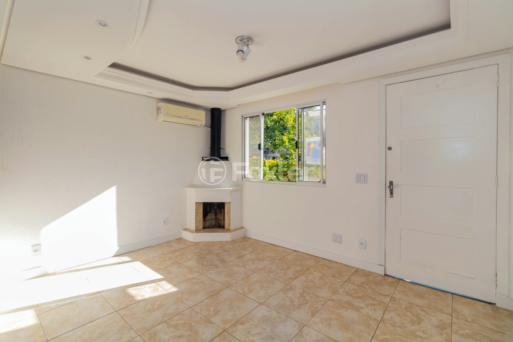 Casa de Condomínio à venda com 3 quartos, 87m² - Foto 4
