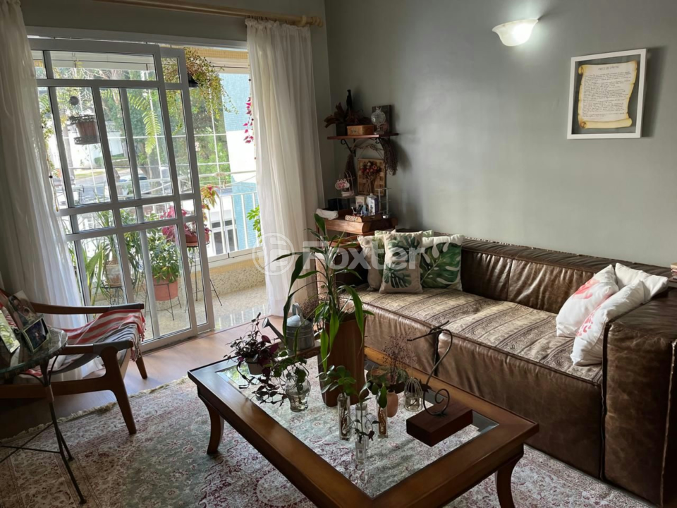Apartamento à venda com 3 quartos, 102m² - Foto 1