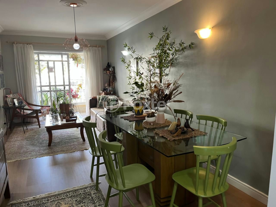 Apartamento à venda com 3 quartos, 102m² - Foto 3