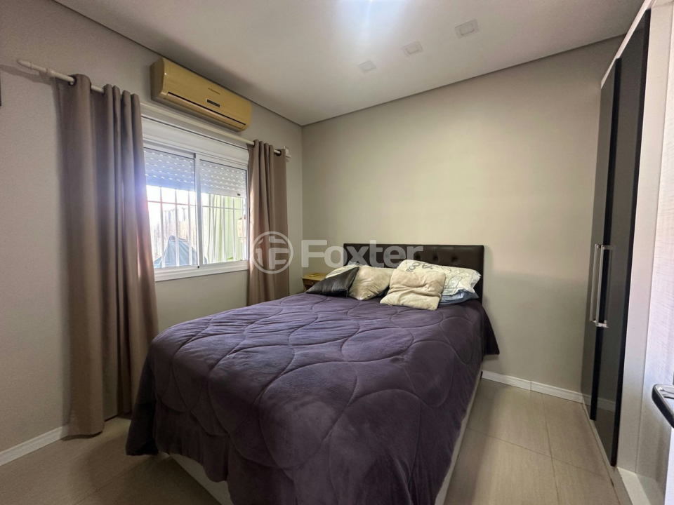 Casa à venda com 2 quartos, 60m² - Foto 5