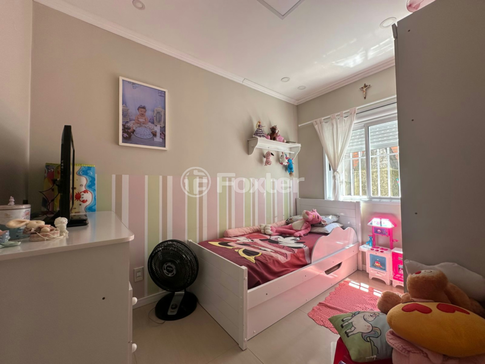 Casa à venda com 2 quartos, 60m² - Foto 9