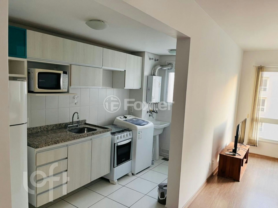 Apartamento à venda com 2 quartos, 64m² - Foto 3