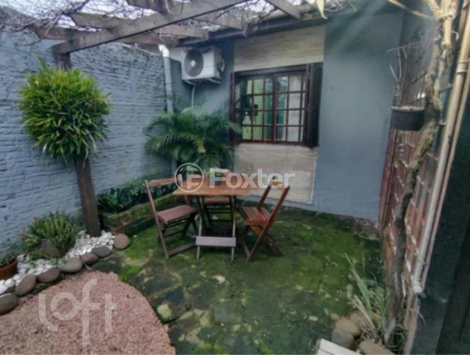 Casa à venda com 2 quartos, 253m² - Foto 2