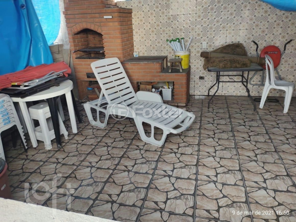 Casa à venda com 3 quartos, 82m² - Foto 16