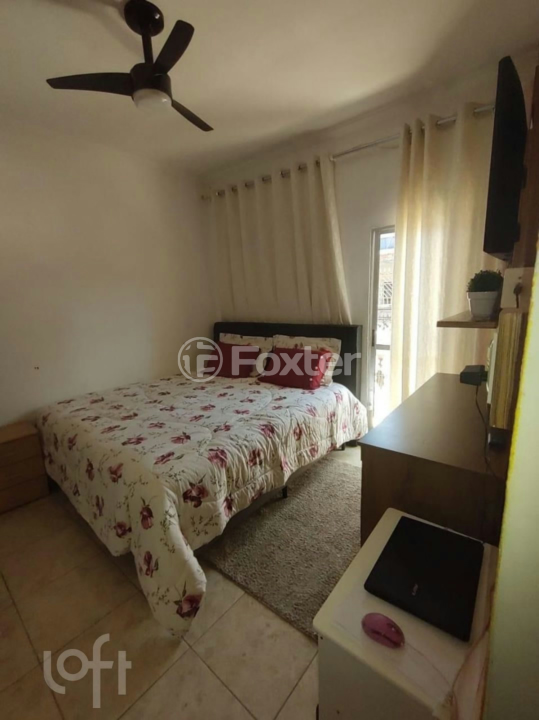Casa à venda com 3 quartos, 82m² - Foto 9