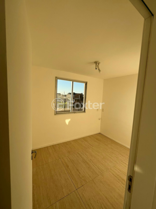 Apartamento à venda com 2 quartos, 43m² - Foto 9