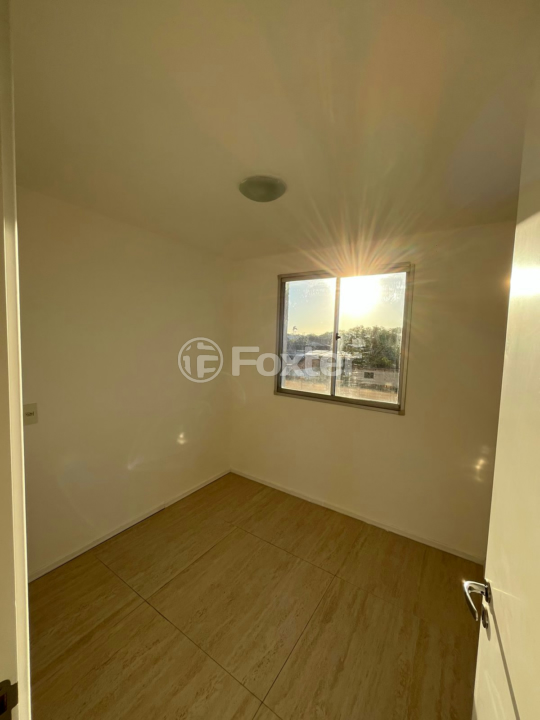 Apartamento à venda com 2 quartos, 43m² - Foto 4