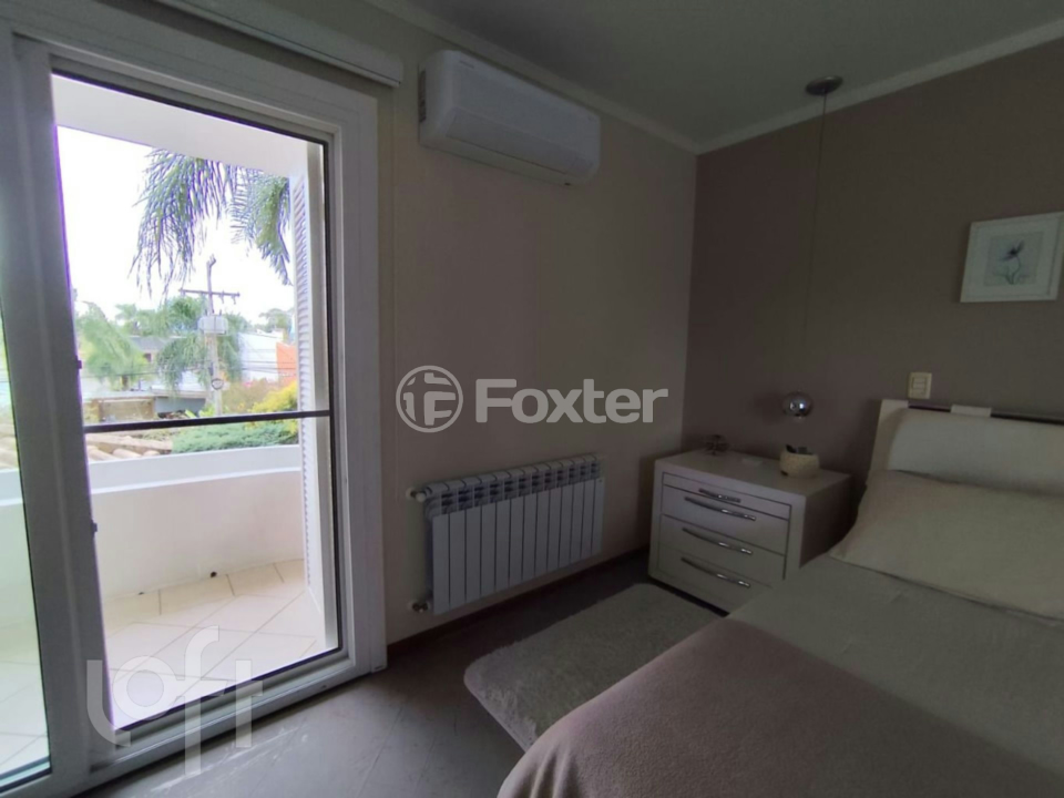 Casa à venda com 3 quartos, 266m² - Foto 18