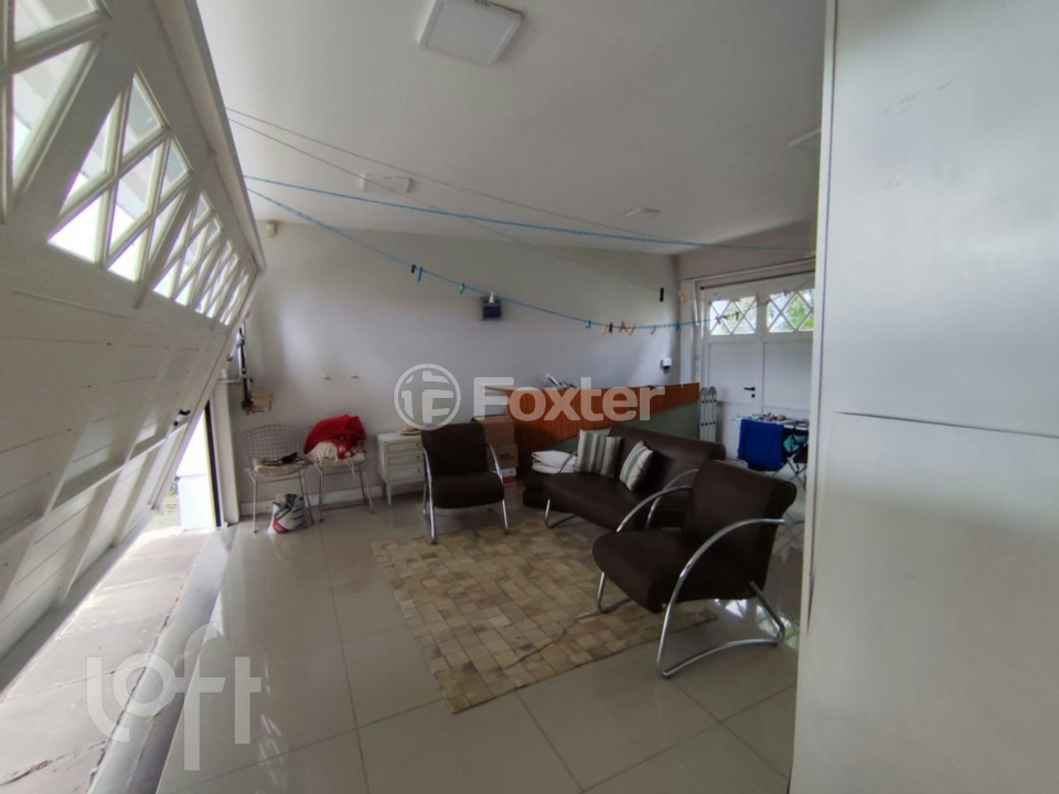 Casa à venda com 3 quartos, 266m² - Foto 29