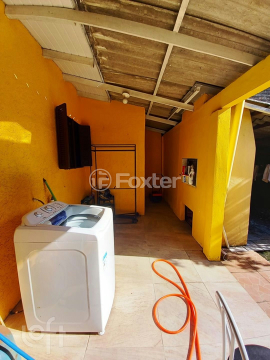 Casa à venda com 2 quartos, 80m² - Foto 15
