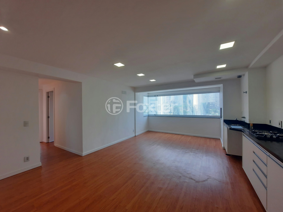 Apartamento à venda com 3 quartos, 79m² - Foto 1
