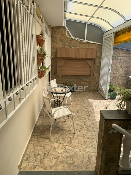 Casa à venda com 3 quartos, 220m² - Foto 9