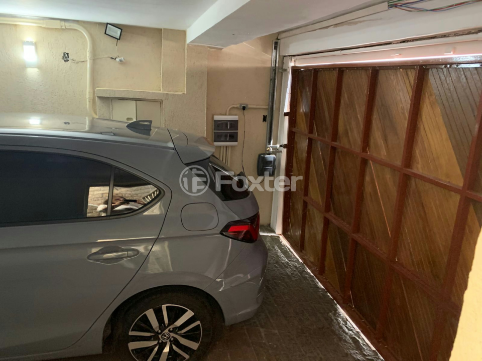 Casa à venda com 3 quartos, 220m² - Foto 6