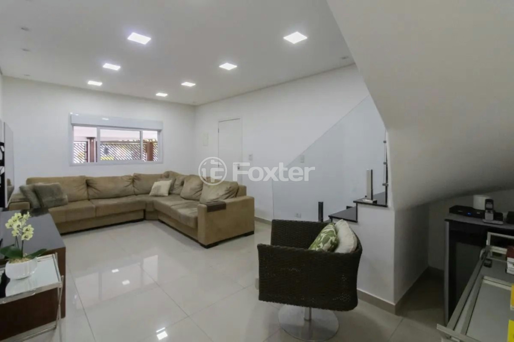 Casa à venda com 3 quartos, 195m² - Foto 2