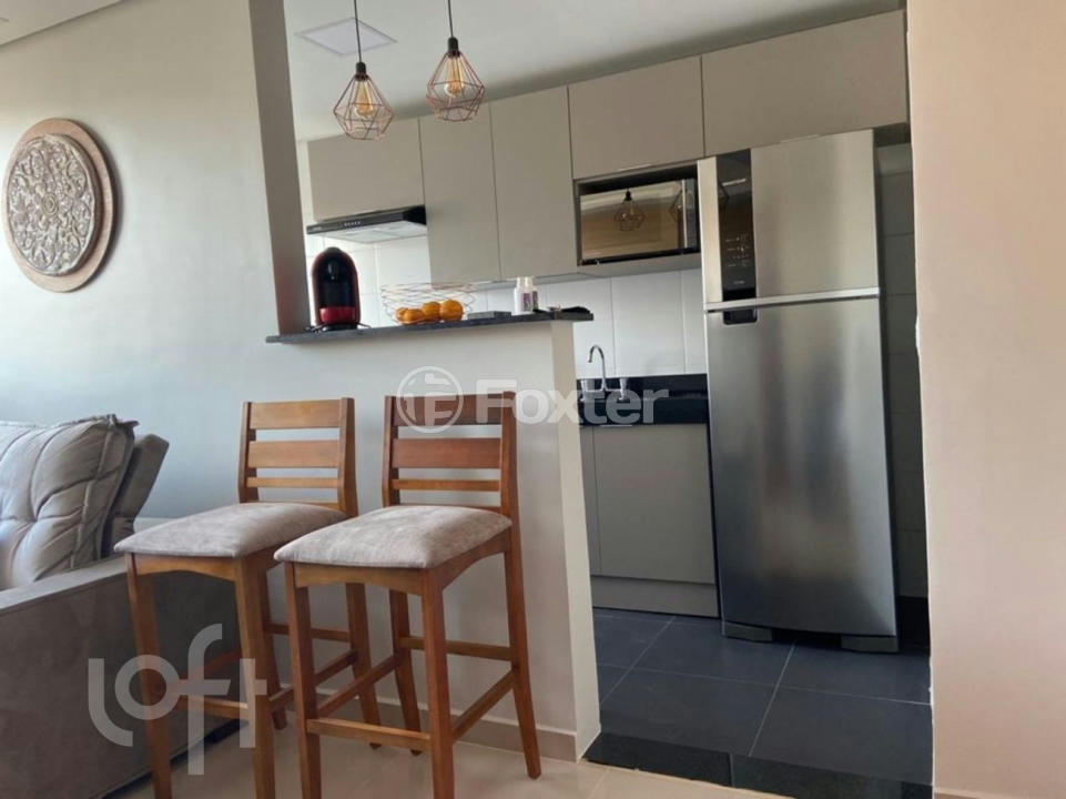 Apartamento à venda com 2 quartos, 43m² - Foto 3
