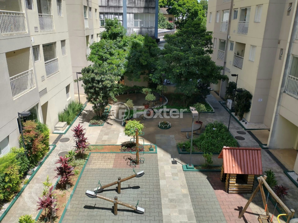 Apartamento à venda com 2 quartos, 64m² - Foto 18