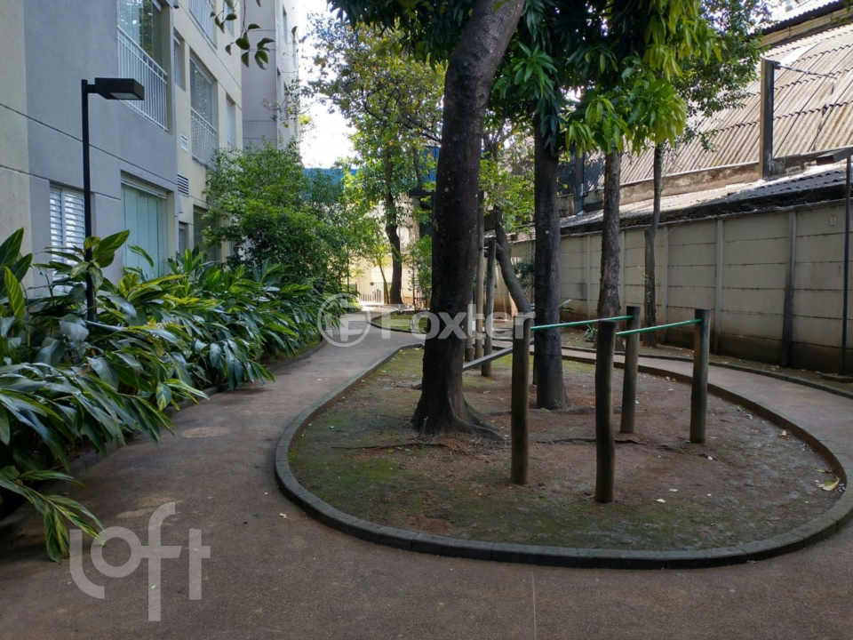 Apartamento à venda com 2 quartos, 64m² - Foto 33