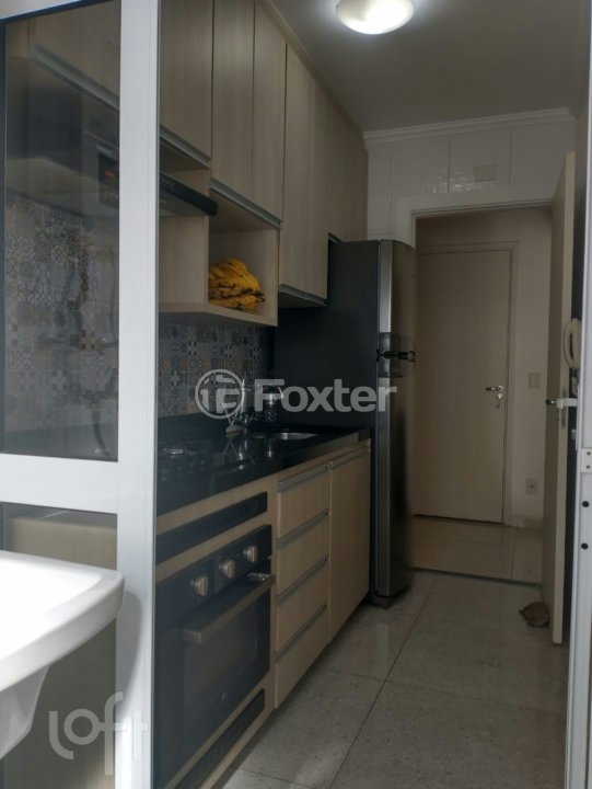 Apartamento à venda com 2 quartos, 64m² - Foto 9