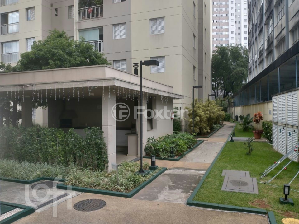 Apartamento à venda com 2 quartos, 64m² - Foto 17