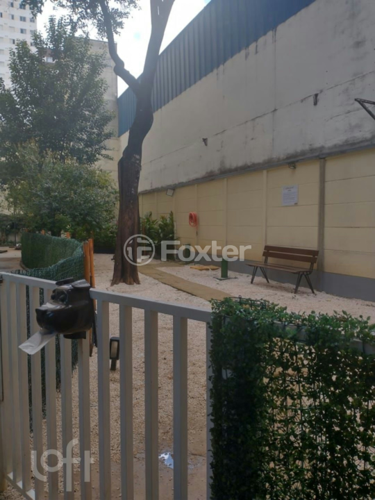 Apartamento à venda com 2 quartos, 64m² - Foto 35