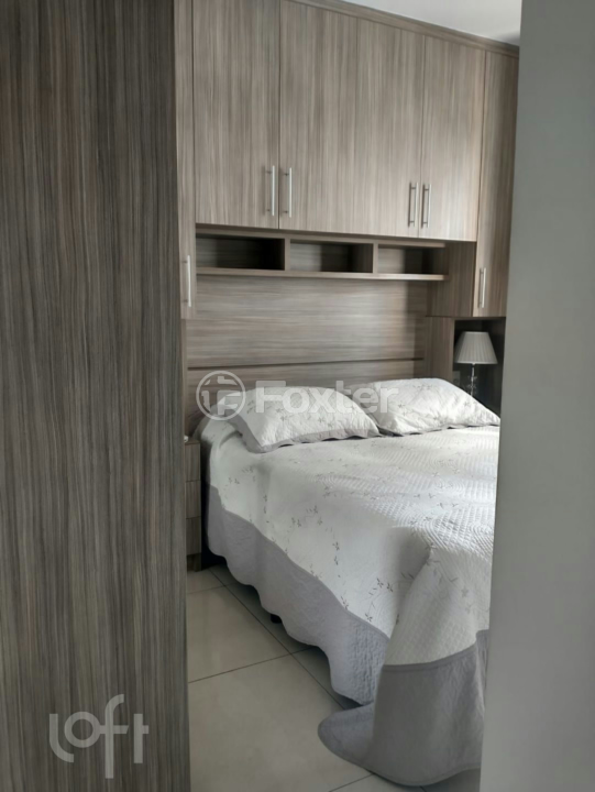 Apartamento à venda com 2 quartos, 64m² - Foto 12