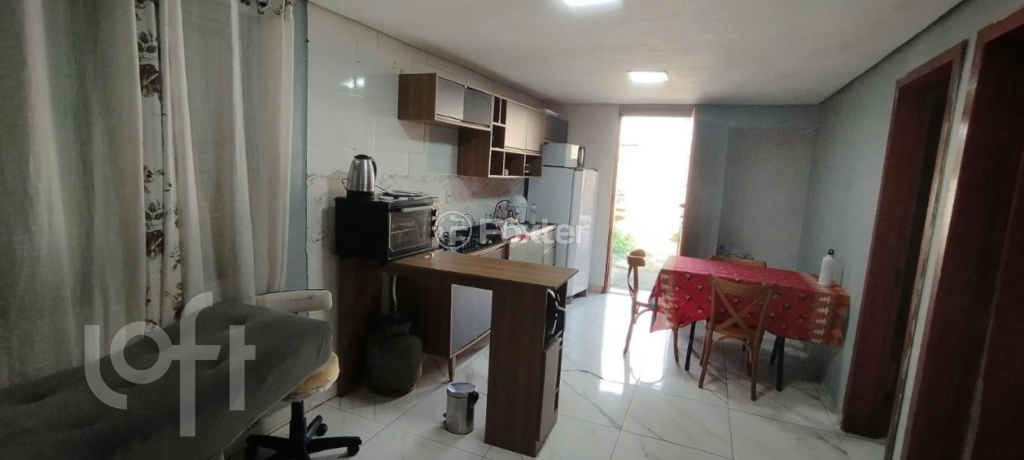 Casa à venda com 2 quartos, 80m² - Foto 4