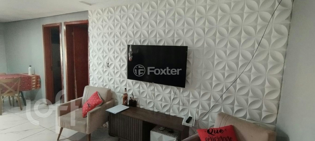Casa à venda com 2 quartos, 80m² - Foto 2