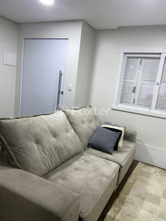 Casa à venda com 3 quartos, 180m² - Foto 3