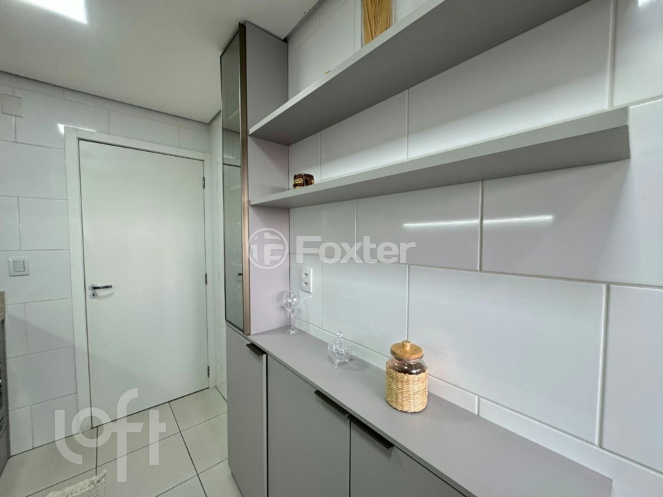 Apartamento à venda com 2 quartos, 67m² - Foto 18