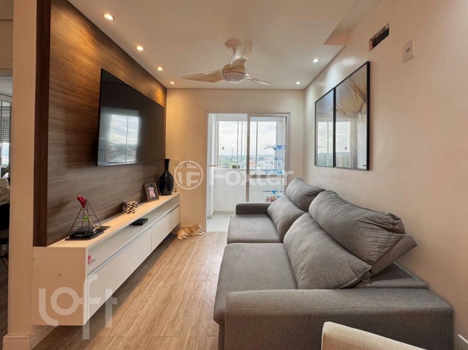 Apartamento à venda com 2 quartos, 67m² - Foto 2