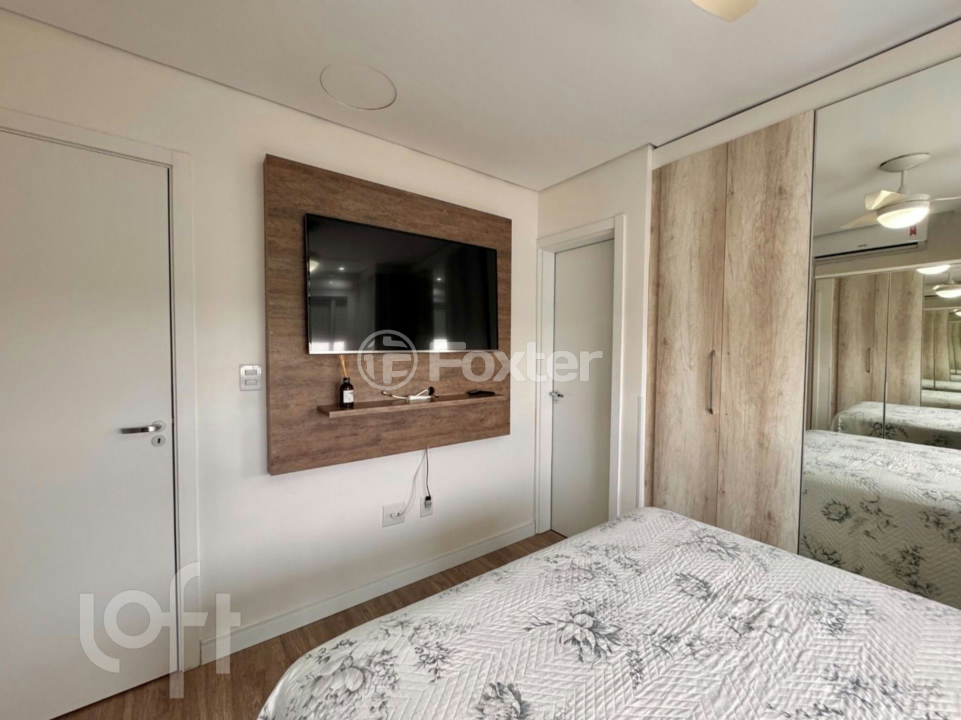 Apartamento à venda com 2 quartos, 67m² - Foto 32