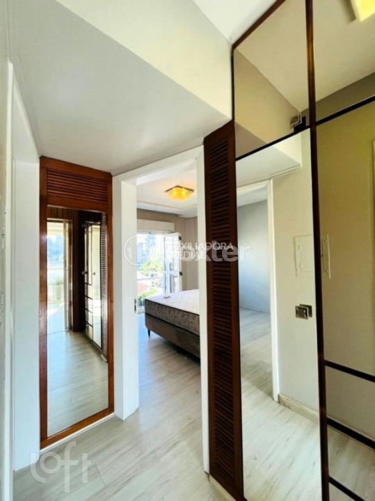 Apartamento à venda com 2 quartos, 60m² - Foto 13