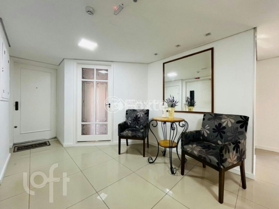Apartamento à venda com 2 quartos, 60m² - Foto 19