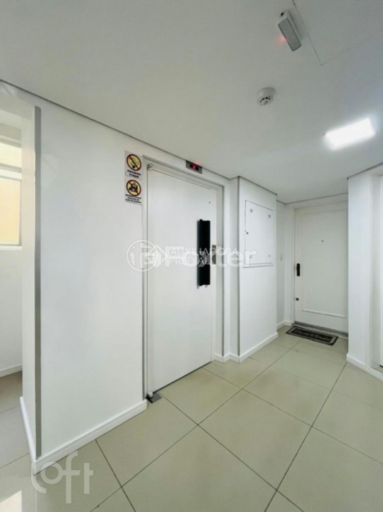 Apartamento à venda com 2 quartos, 60m² - Foto 20