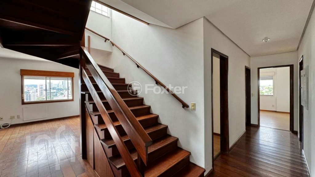 Cobertura à venda com 4 quartos, 298m² - Foto 2