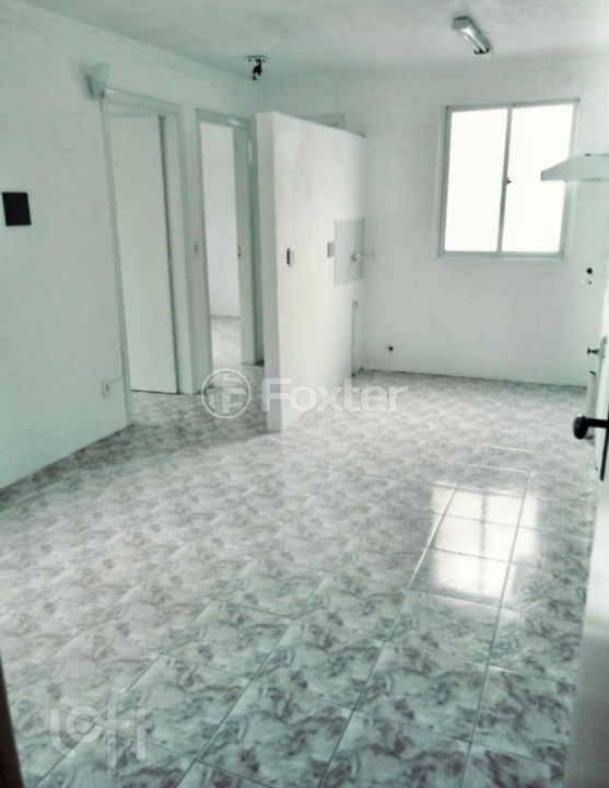 Apartamento à venda com 2 quartos, 38m² - Foto 2