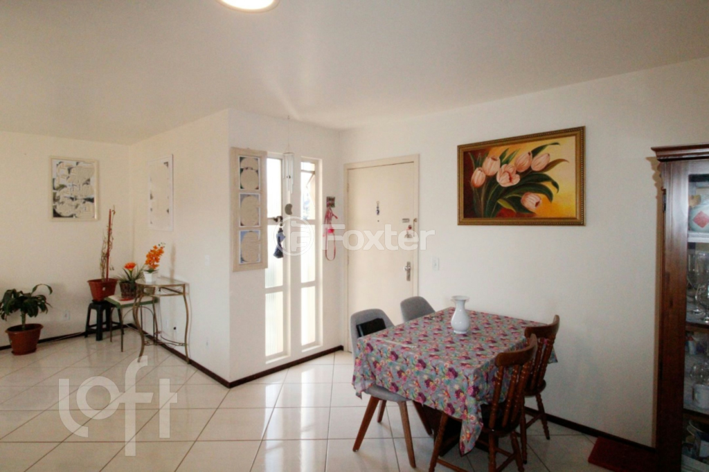 Apartamento à venda com 2 quartos, 86m² - Foto 3