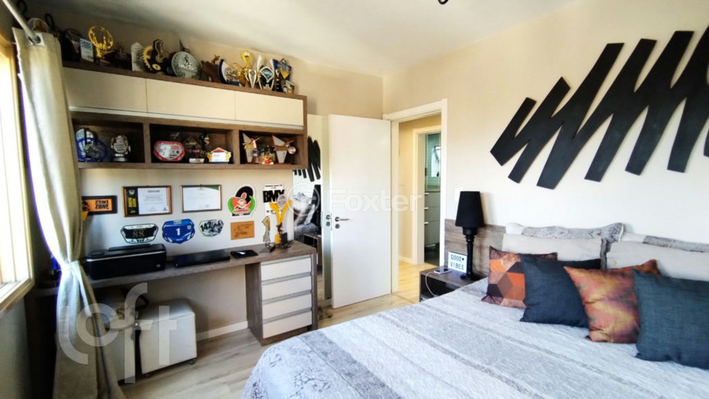 Apartamento à venda com 2 quartos, 75m² - Foto 10