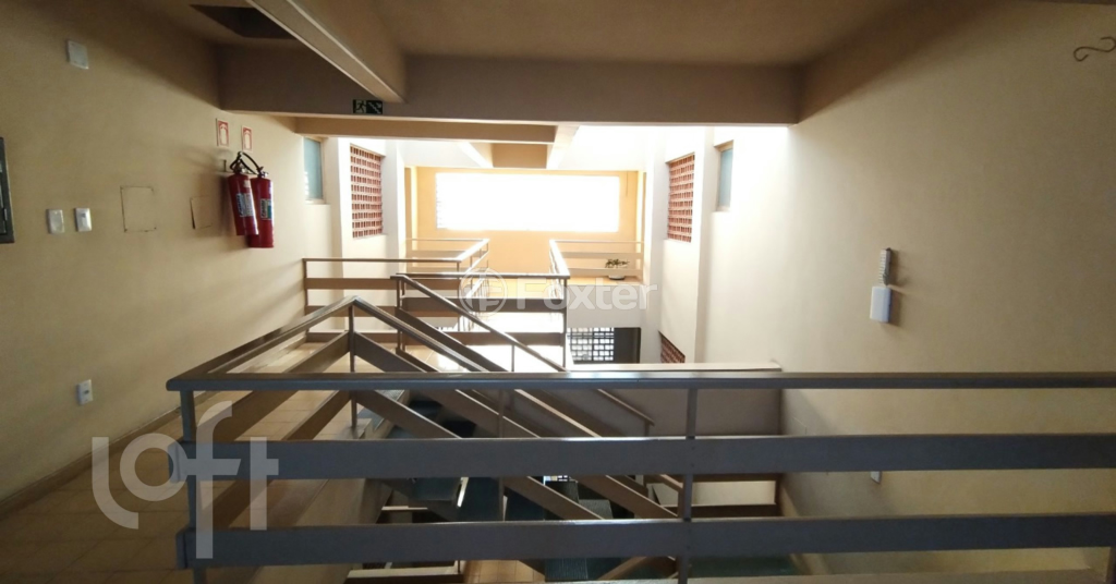 Apartamento à venda com 2 quartos, 75m² - Foto 22