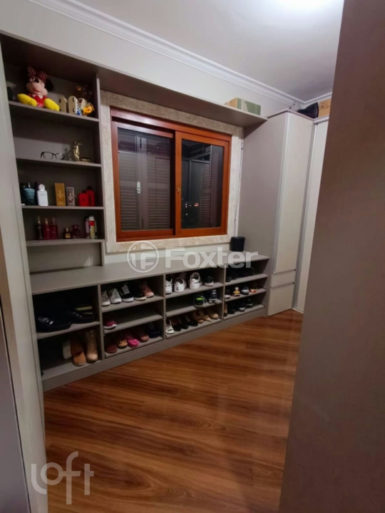 Cobertura à venda com 3 quartos, 250m² - Foto 4