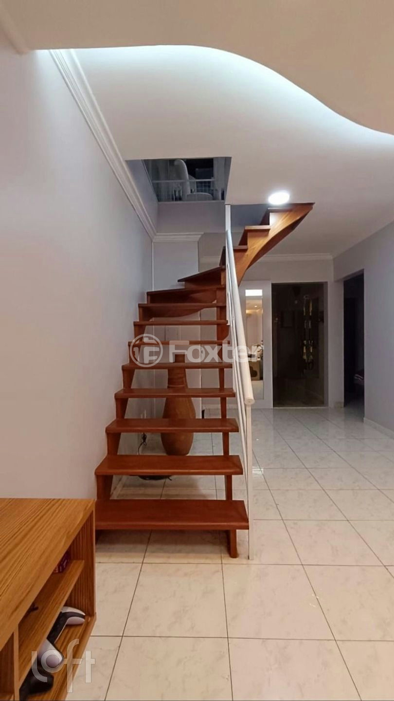 Cobertura à venda com 3 quartos, 250m² - Foto 17