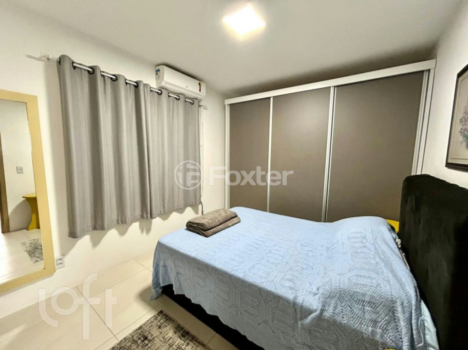 Apartamento à venda com 2 quartos, 62m² - Foto 12