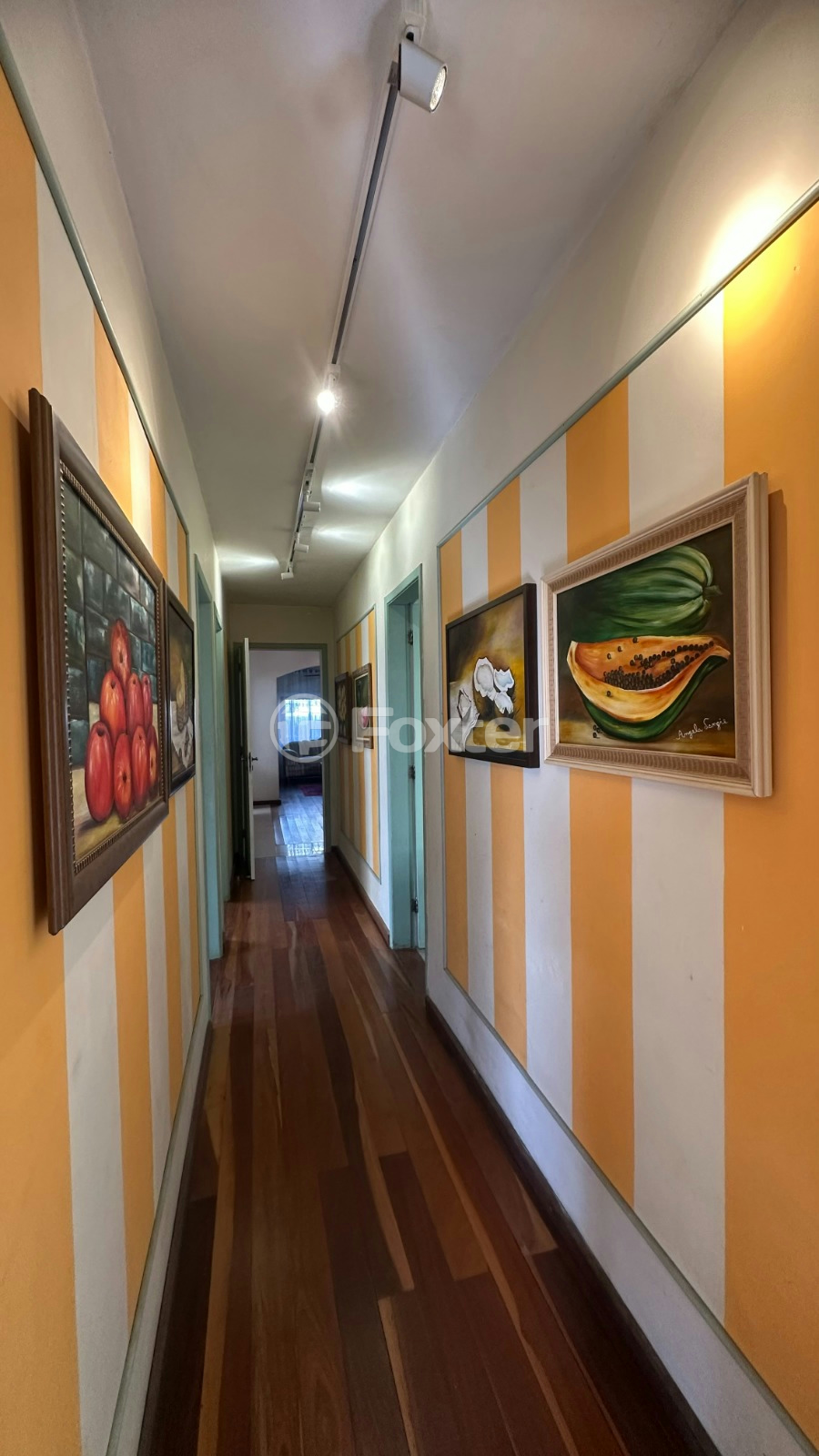 Casa à venda com 5 quartos, 115m² - Foto 20