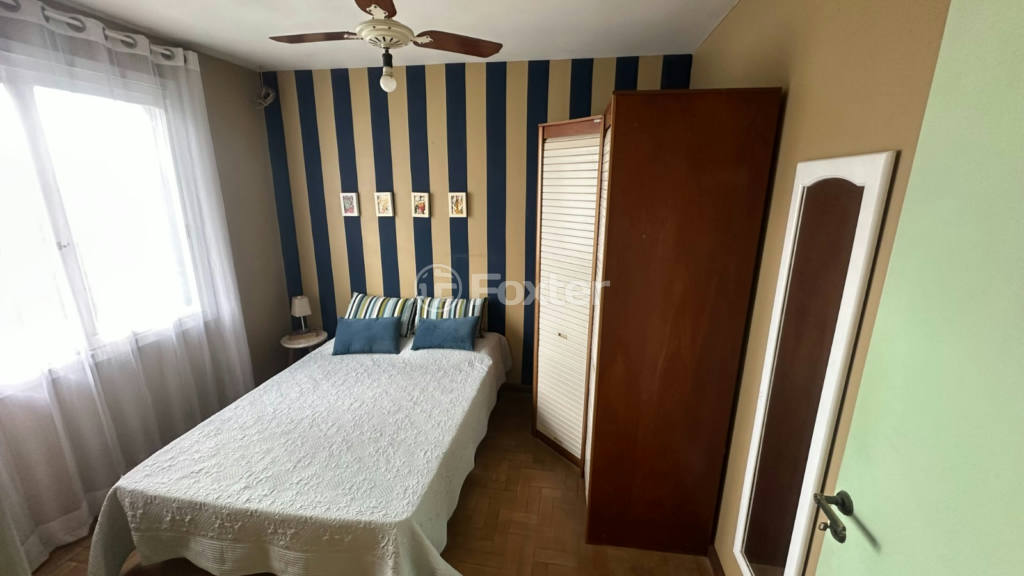 Casa à venda com 5 quartos, 115m² - Foto 26