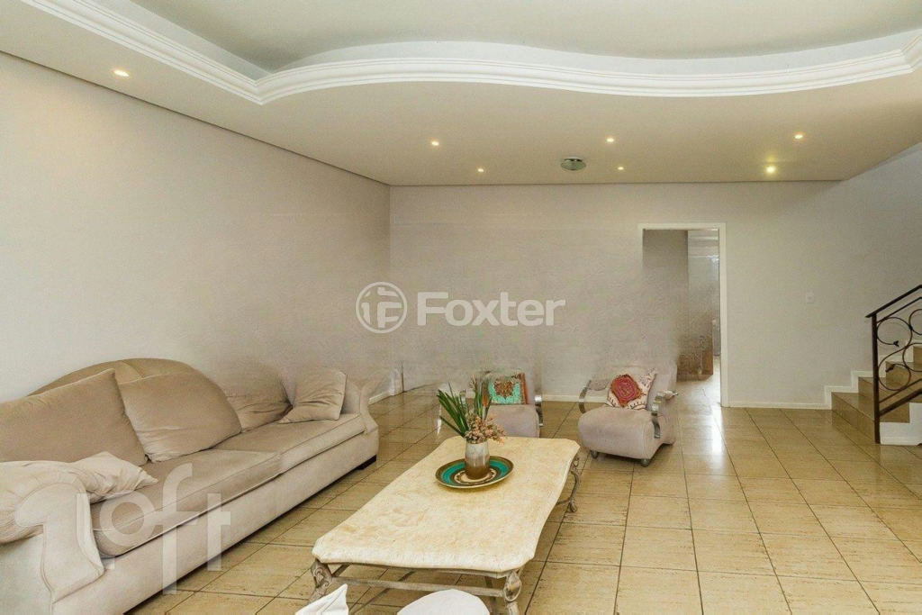 Casa à venda com 5 quartos, 650m² - Foto 4