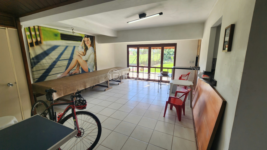 Casa de Condomínio à venda com 3 quartos, 337m² - Foto 47