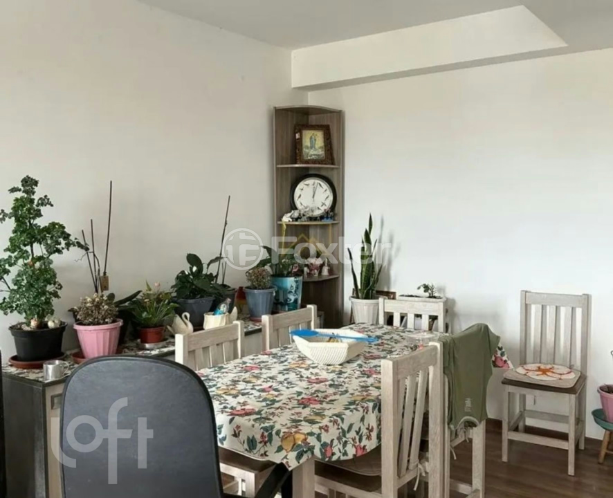 Apartamento à venda com 3 quartos, 65m² - Foto 4