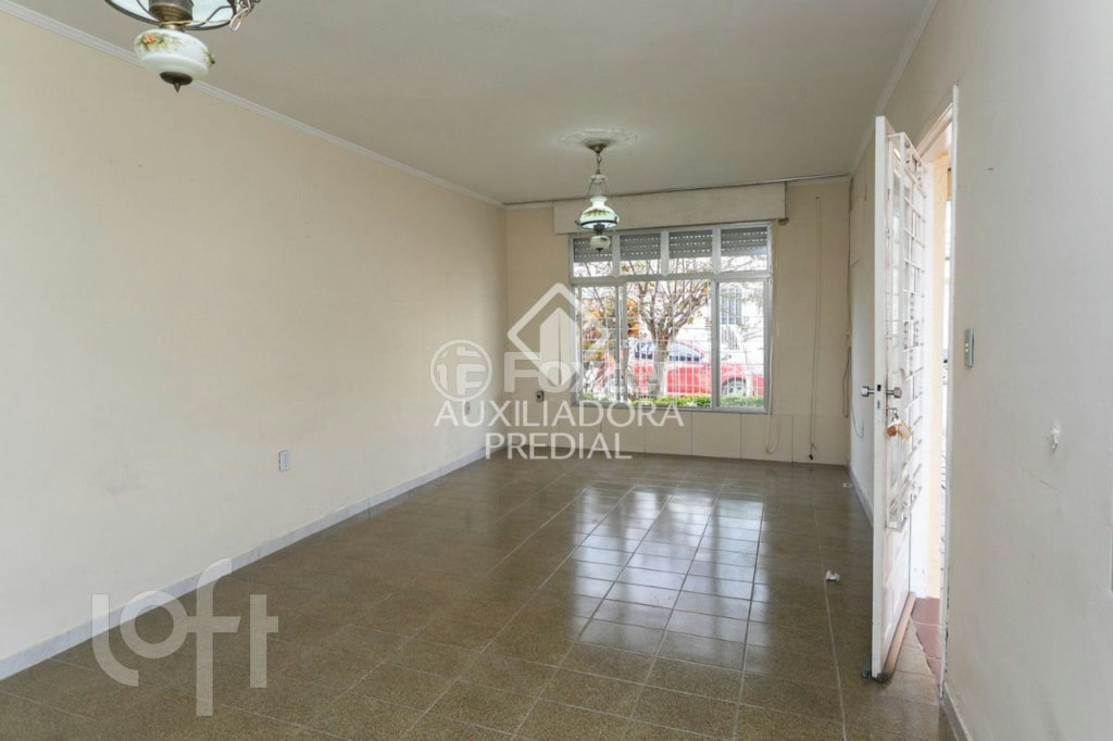 Casa à venda com 3 quartos, 149m² - Foto 3